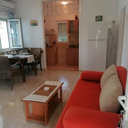 Volarevic * Donji Karin